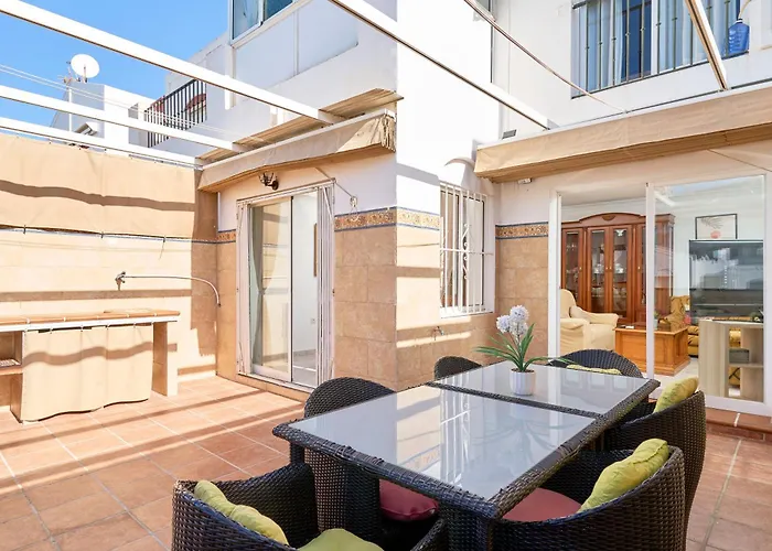 Feriehus Casa Ramos Con Jacuzzi Nerja