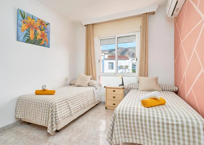 Casa Ramos Con Jacuzzi Feriehus Nerja