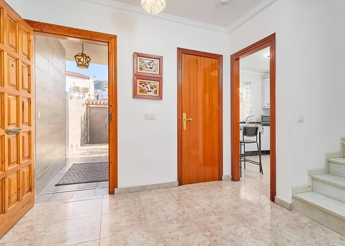 Feriehus Casa Ramos Con Jacuzzi Nerja